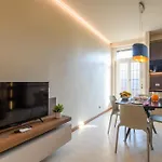 Ponte Seveso, 26 - Awaits You! Apartman