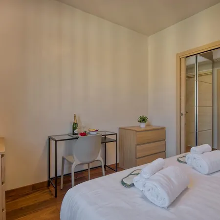 Ponte Seveso, 26 - Awaits You! Appartamento Milano